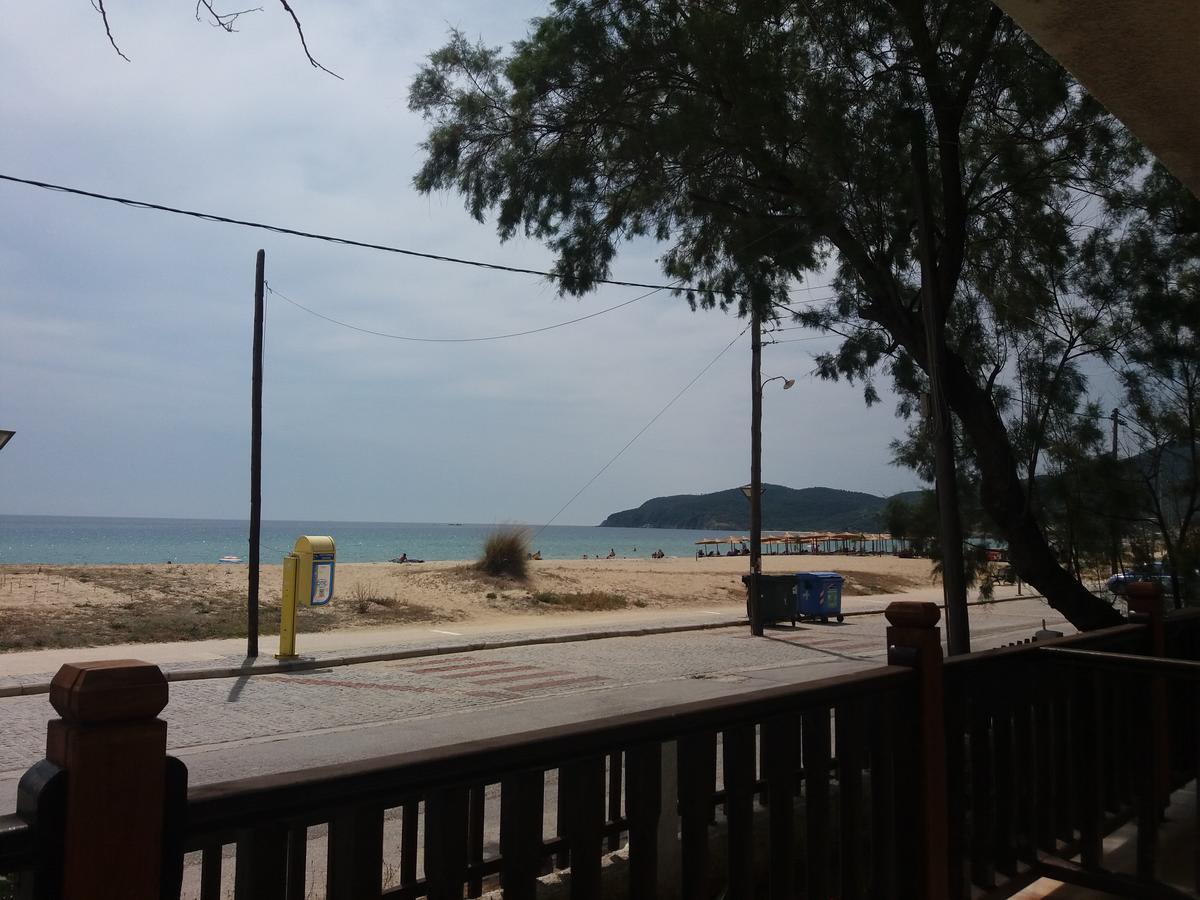 House Kosmas On The Beach Szárti Kültér fotó